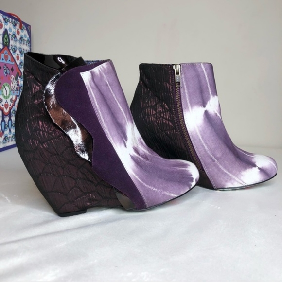 Irregular Choice Shoes - Irregular Choice Purple Tie Dye Motherly Love Wedge Bootie Sz 7.5